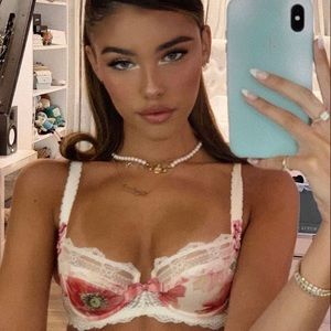 AUTHENTIC Vivienne Westwood Mini Bas Pearl Choker